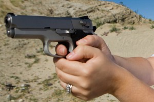 Москвичка убила мужа из самодельного пистолета Москвичка убила мужа из самодельного пистолета