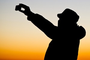 Пассажир сделал селфи с угонщиком А320 Пассажир сделал селфи с угонщиком А320