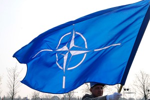 США могут выйти из НАТО США могут выйти из НАТО