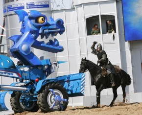 Группа ГАЗ» устроила феерическое шоу на выставке «СТТ-2007