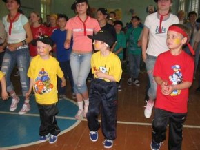 Детские летние игры «В поисках супергероев»