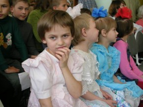 "Чистые ключи" поздравили детей от чистого сердца