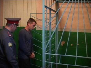 Гость из Москвы убил стариков гвоздодером и поджег дом