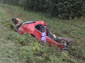Вся семья разбилась на машине