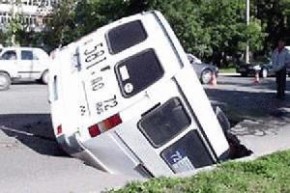 На маршрутные такси установят «черные ящики»