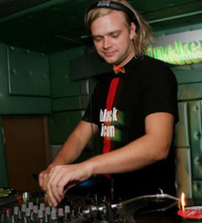 DJ Мухоморов