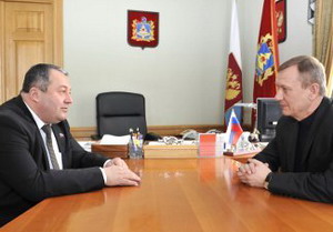 Хвича Сахелашвили на встрече с губернатором Николаем Дениным